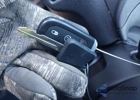 2019 Jeep Cherokee Latitude Plus 4X4 from USA, damaged, VIN 1C4PJMLBXKD237512